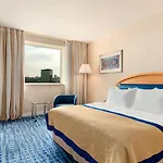 Hilton 5* София