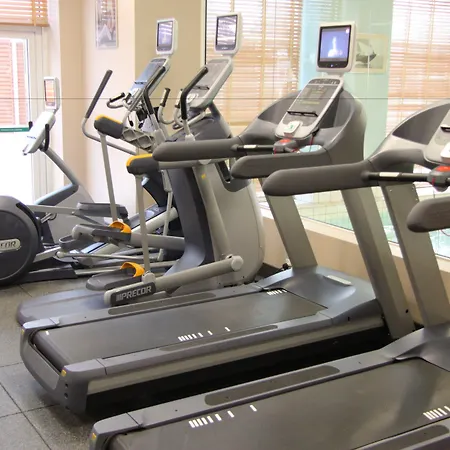 Hilton Ξενοδοχείο 5*