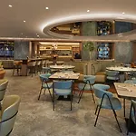Hilton 5*