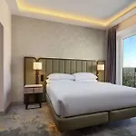 Hilton Hotel 5*